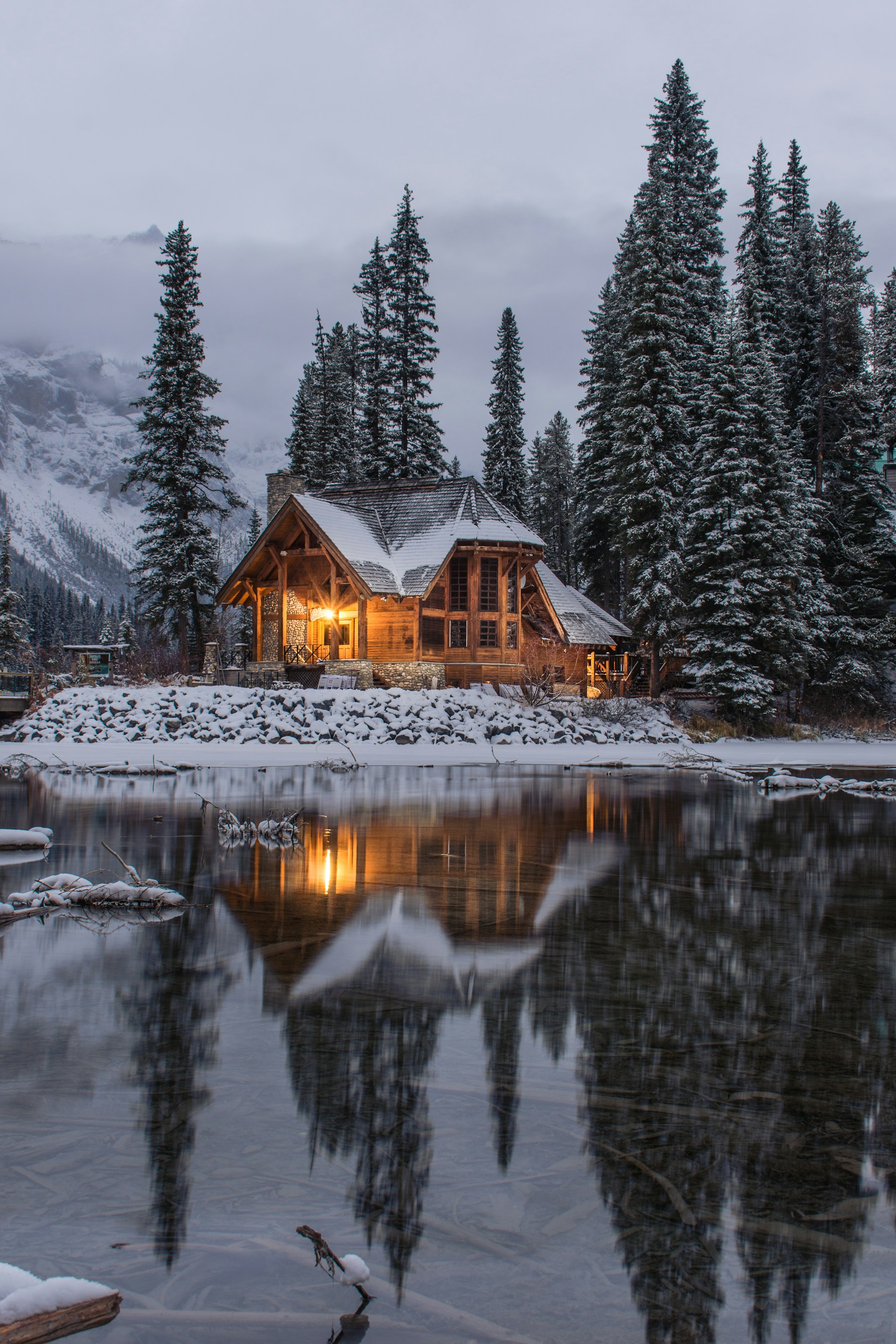 Woodland home by a lake